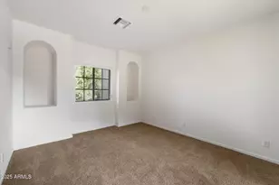 3935 E Rough Rider Rd, Phoenix, AZ 85050 - Photo 16