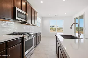 17080 W Hackamore Dr, Surprise, AZ 85387 - Photo 6