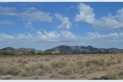 390Xx W Southern Avenue #117, Tonopah, AZ 85354 - Photo 1