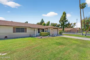 9821 W Pleasant Valley Rd, Sun City, AZ 85351 - Photo 4