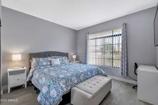 9711 E Mountain View Rd, Scottsdale, AZ 85258 - Photo 16