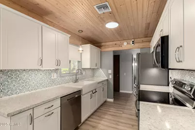 18617 N Kiva Drive, Sun City, AZ 85373 - Photo 10