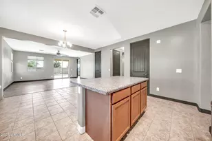 17263 W Spur Dr, Surprise, AZ 85387 - Photo 10