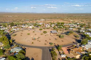 456 Guskin Rd, Morristown, AZ 85342 - Photo 14