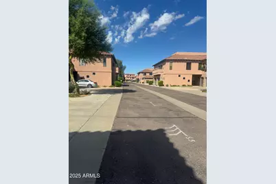 20660 N 40th Street #2137, Phoenix, AZ 85050 - Photo 6