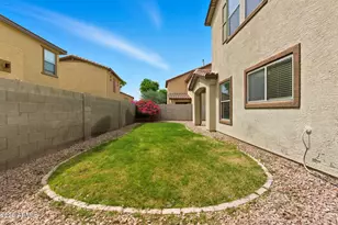 11009 W Mariposa Dr, Phoenix, AZ 85037 - Photo 28