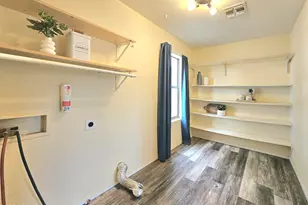 11943 W Delwood Dr, Arizona City, AZ 85123 - Photo 10