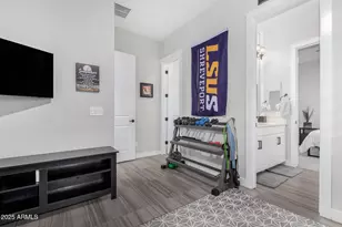 9258 W White Feather Ln, Peoria, AZ 85383 - Photo 26