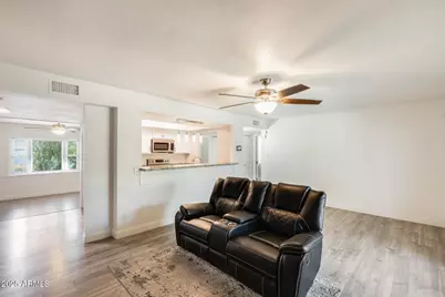 5352 W Port Au Prince Lane, Glendale, AZ 85306 - Photo 10