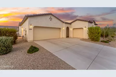 17900 W Briarwood Drive, Goodyear, AZ 85338 - Photo 4