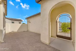 17900 W Briarwood Dr, Goodyear, AZ 85338 - Photo 12