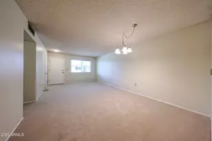 10855 W Santa Fe Dr, Sun City, AZ 85351 - Photo 12