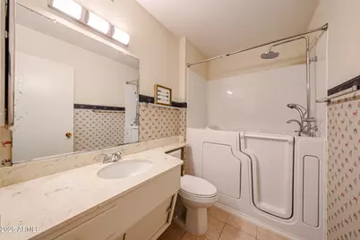 10855 W Santa Fe Drive, Sun City, AZ 85351 - Photo 30