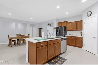 10830 E Topaz Avenue, Mesa, AZ 85212 - Photo 12