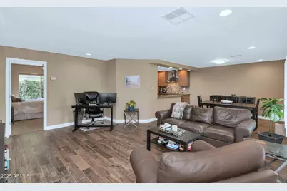 3009 N 43rd Place, Phoenix, AZ 85018 - Photo 4