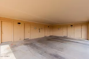 801 E North Ln, Phoenix, AZ 85020 - Photo 16