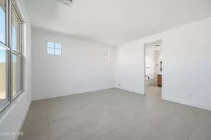 16752 W Saguaro Park Ln, Surprise, AZ 85387 - Photo 18