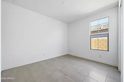 16752 W Saguaro Park Lane, Surprise, AZ 85387 - Photo 26