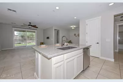 30741 N 138th Avenue, Peoria, AZ 85383 - Photo 10