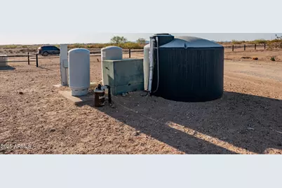 30305 N 243rd Avenue, Wittmann, AZ 85361 - Photo 8
