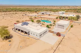 30305 N 243rd Ave, Wittmann, AZ 85361 - Photo 2
