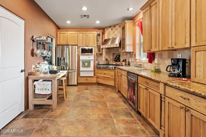 30305 N 243rd Avenue, Wittmann, AZ 85361 - Photo 28