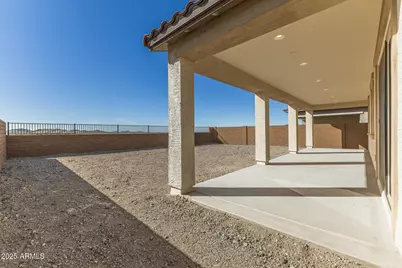 16931 W Desert Lane, Goodyear, AZ 85338 - Photo 46