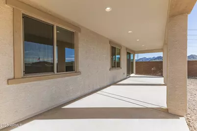 16931 W Desert Lane, Goodyear, AZ 85338 - Photo 44