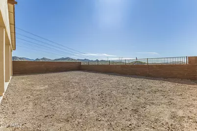 16931 W Desert Lane, Goodyear, AZ 85338 - Photo 52