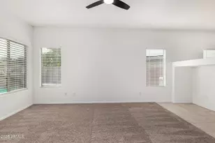 13857 W Maui Ln, Surprise, AZ 85379 - Photo 14