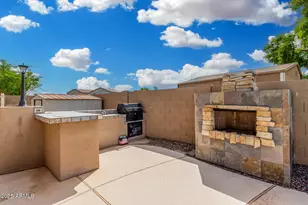13857 W Maui Ln, Surprise, AZ 85379 - Photo 32