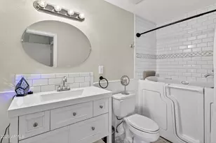 4846 E Paiute St, Phoenix, AZ 85044 - Photo 18