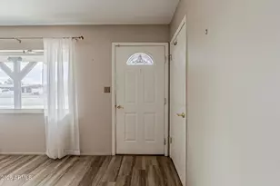 226 W Cholla St, Casa Grande, AZ 85122 - Photo 4