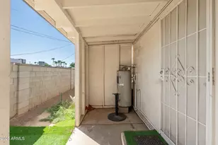 913 W Highland Ave, Phoenix, AZ 85013 - Photo 20