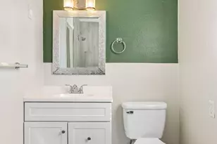 913 W Highland Ave, Phoenix, AZ 85013 - Photo 12