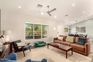 3023 E Sells Dr, Phoenix, AZ 85016 - Photo 12