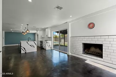 10037 N 42nd Drive, Phoenix, AZ 85051 - Photo 16