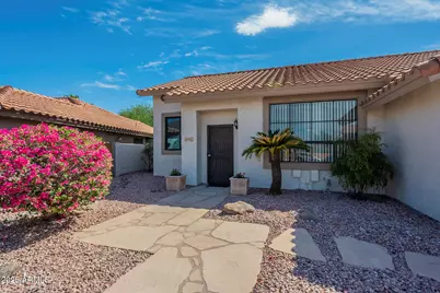 14447 S 40th Place, Phoenix, AZ 85044 - Photo 4
