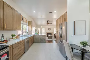 14447 S 40th Pl, Phoenix, AZ 85044 - Photo 16