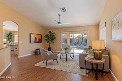 14821 W Catalina Drive, Goodyear, AZ 85395 - Photo 6