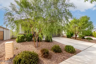 24896 N 184th Ln, Wittmann, AZ 85361 - Photo 4