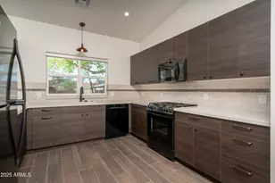 515 North 11th St, Phoenix, AZ 85006 - Photo 1