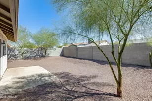 3221 W Mohawk Ln, Phoenix, AZ 85027 - Photo 24