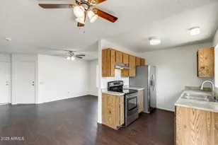 3221 W Mohawk Ln, Phoenix, AZ 85027 - Photo 12