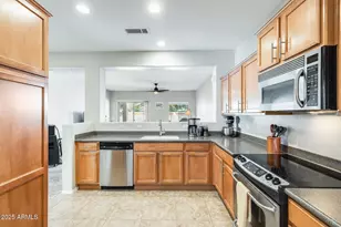 550 E Goldmine Ln, San Tan Valley, AZ 85140 - Photo 18