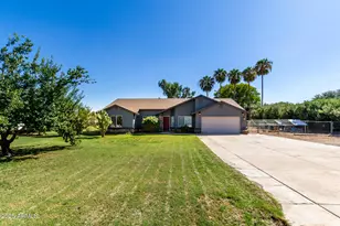 10303 N 175th Ave, Waddell, AZ 85355 - Photo 2