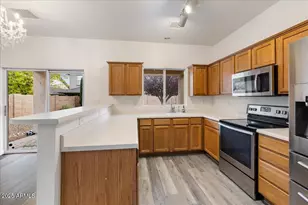 556 N Robles St, Dewey, AZ 86327 - Photo 8