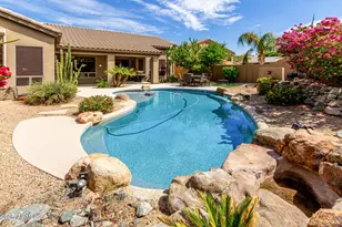 401 E Amber Ridge Way, Phoenix, AZ 85048 - Photo 2