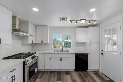 2050 W Dunlap Avenue #D52, Phoenix, AZ 85021 - Photo 12