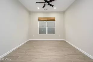 21307 N 59th Ter, Phoenix, AZ 85054 - Photo 26